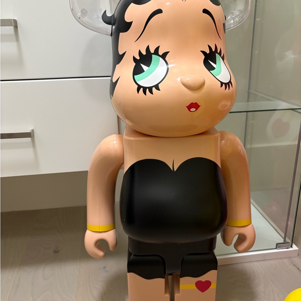 Betty Boop Bearbrick Toy 1000%- Black